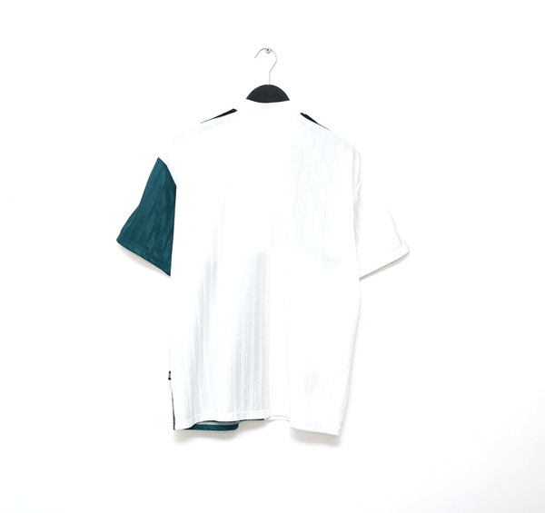 Liverpool 1995-1996 Away Retro Men's Football Shirt Green & White